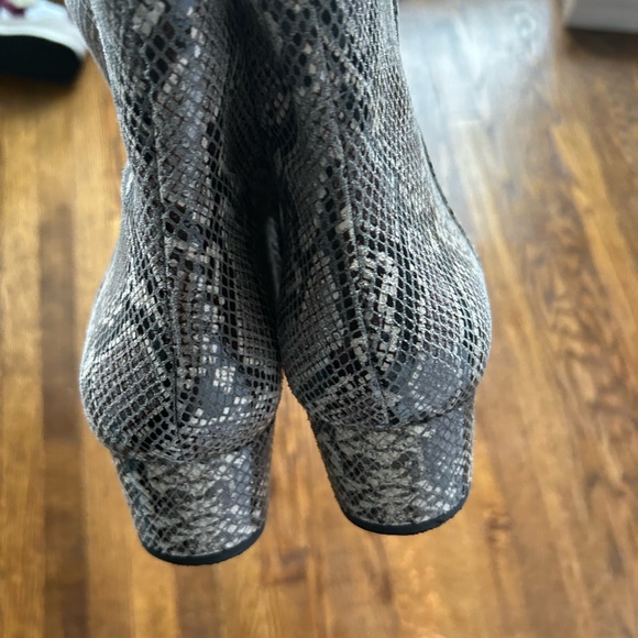 Corso Como Freen bootie size 10 - Picture 7 of 7